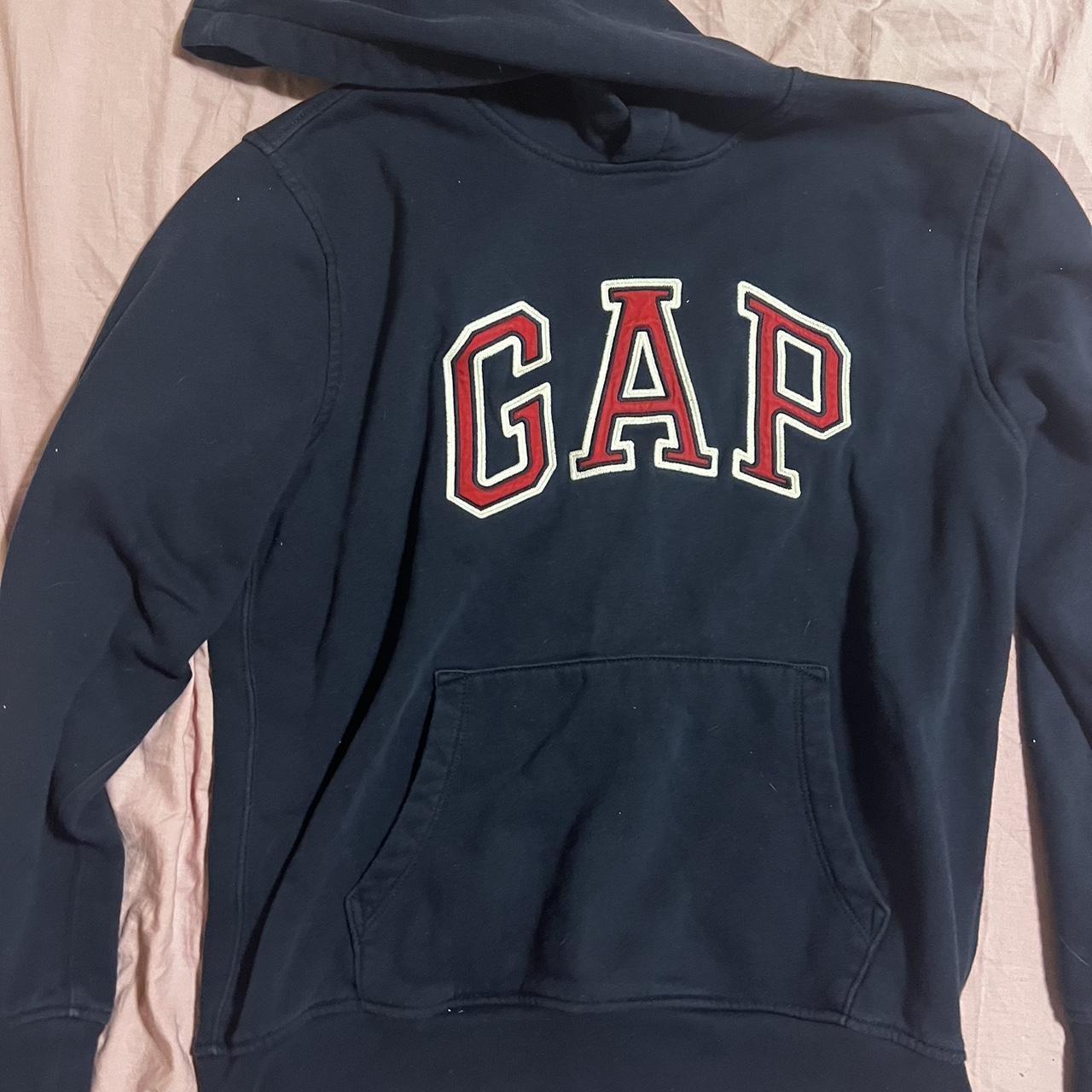 Gap Women's Navy and Red Hoodie | Depop