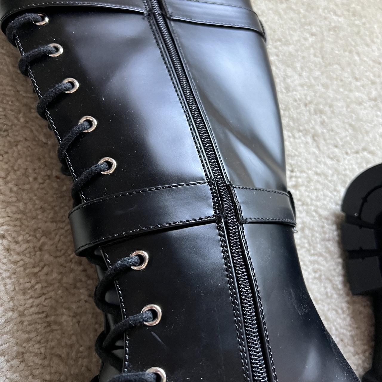 shoedazzle black booties