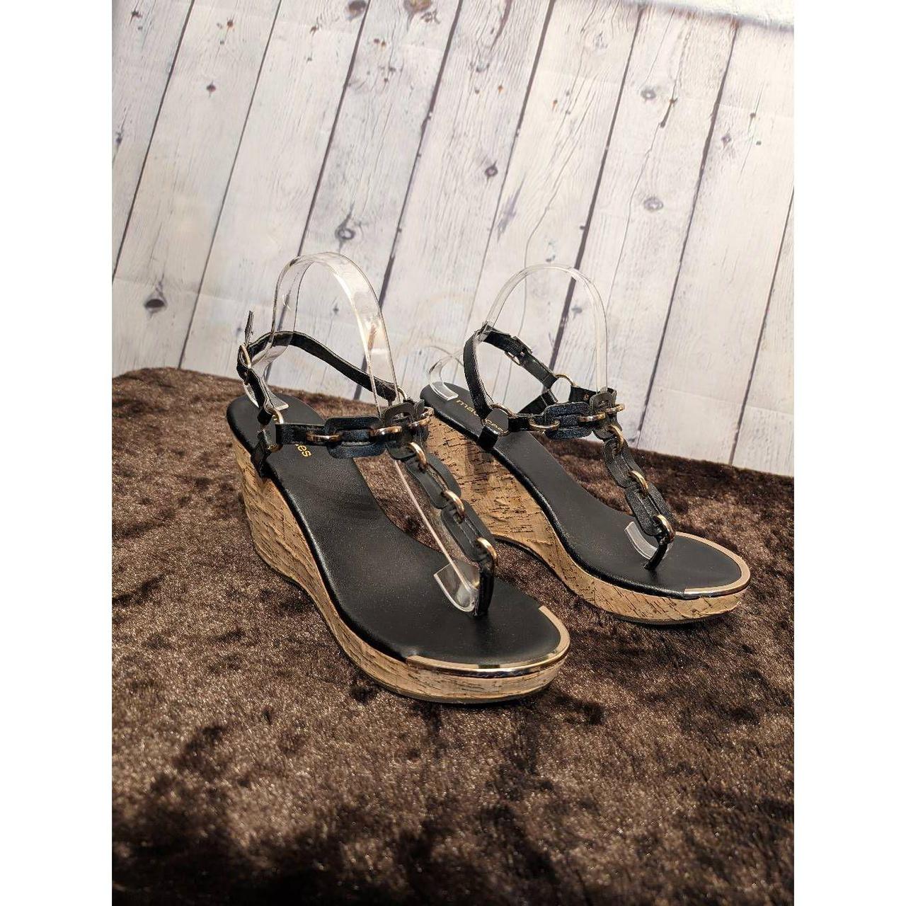 Maurices thong wedge sandals size 10. In great Depop