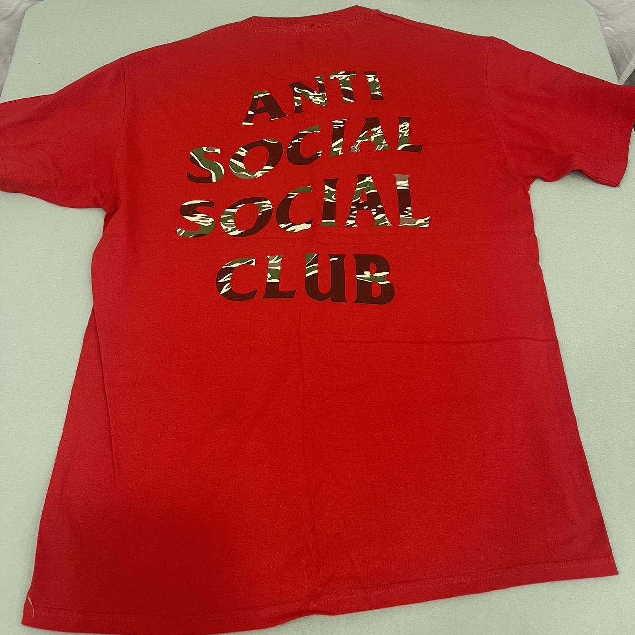 assc red tee