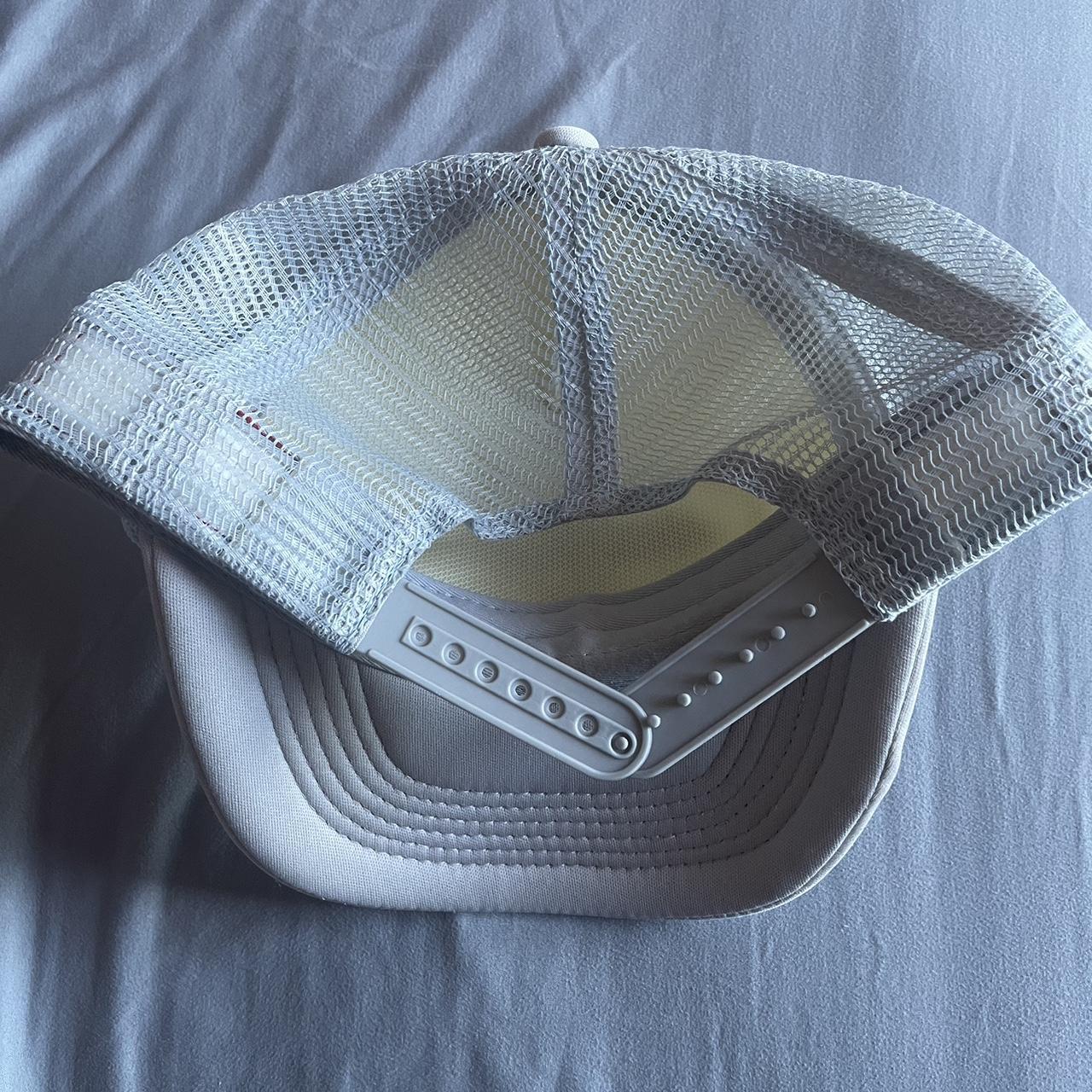 Corteiz Men's White and Grey Hat (3)