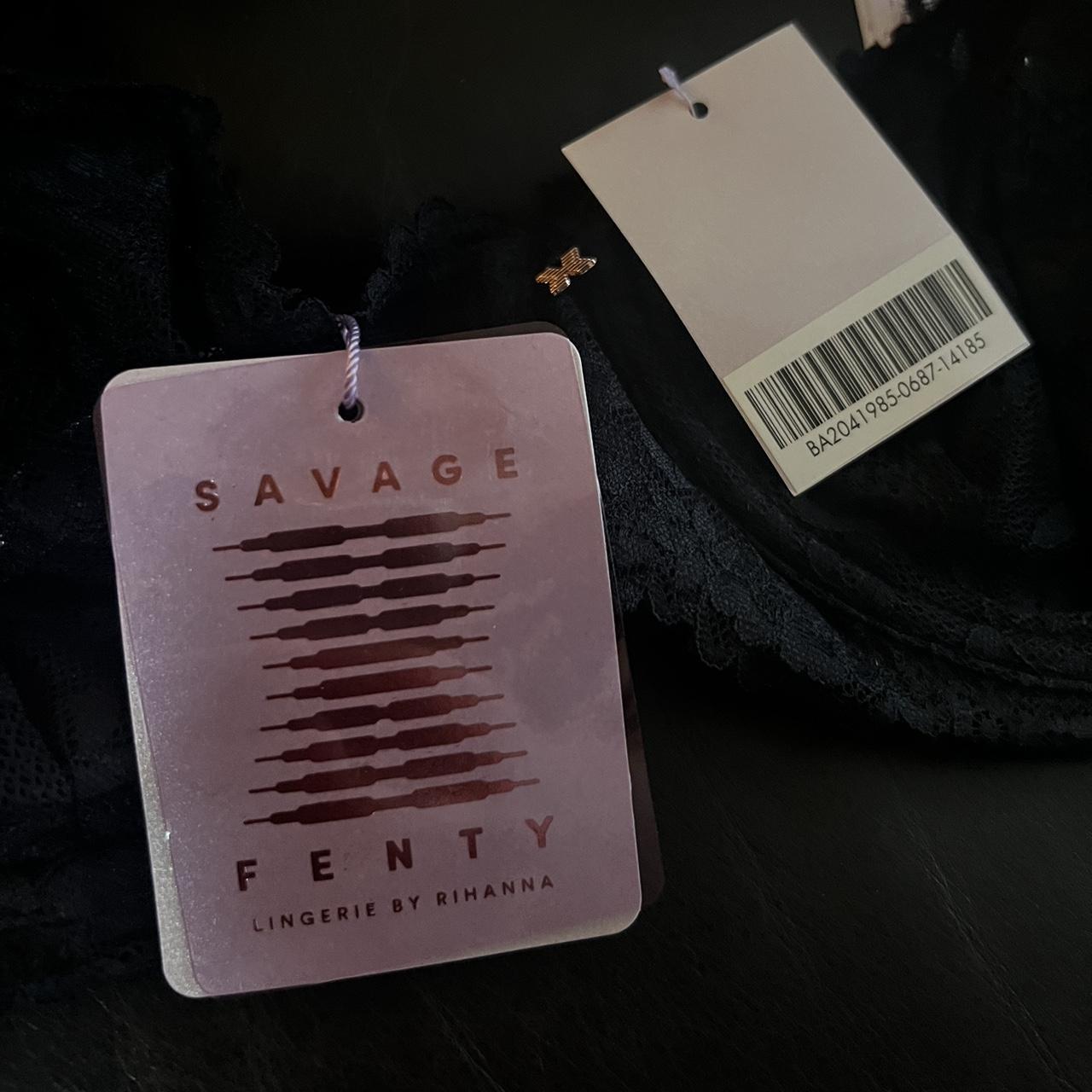 savage x fenty bra size 32ddd message with and - Depop