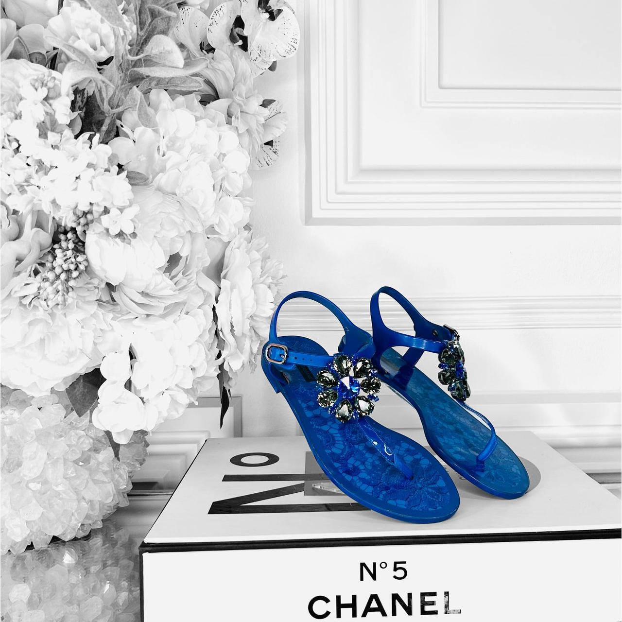 A pair of Chanel shoes size 40 2018. - Bukowskis