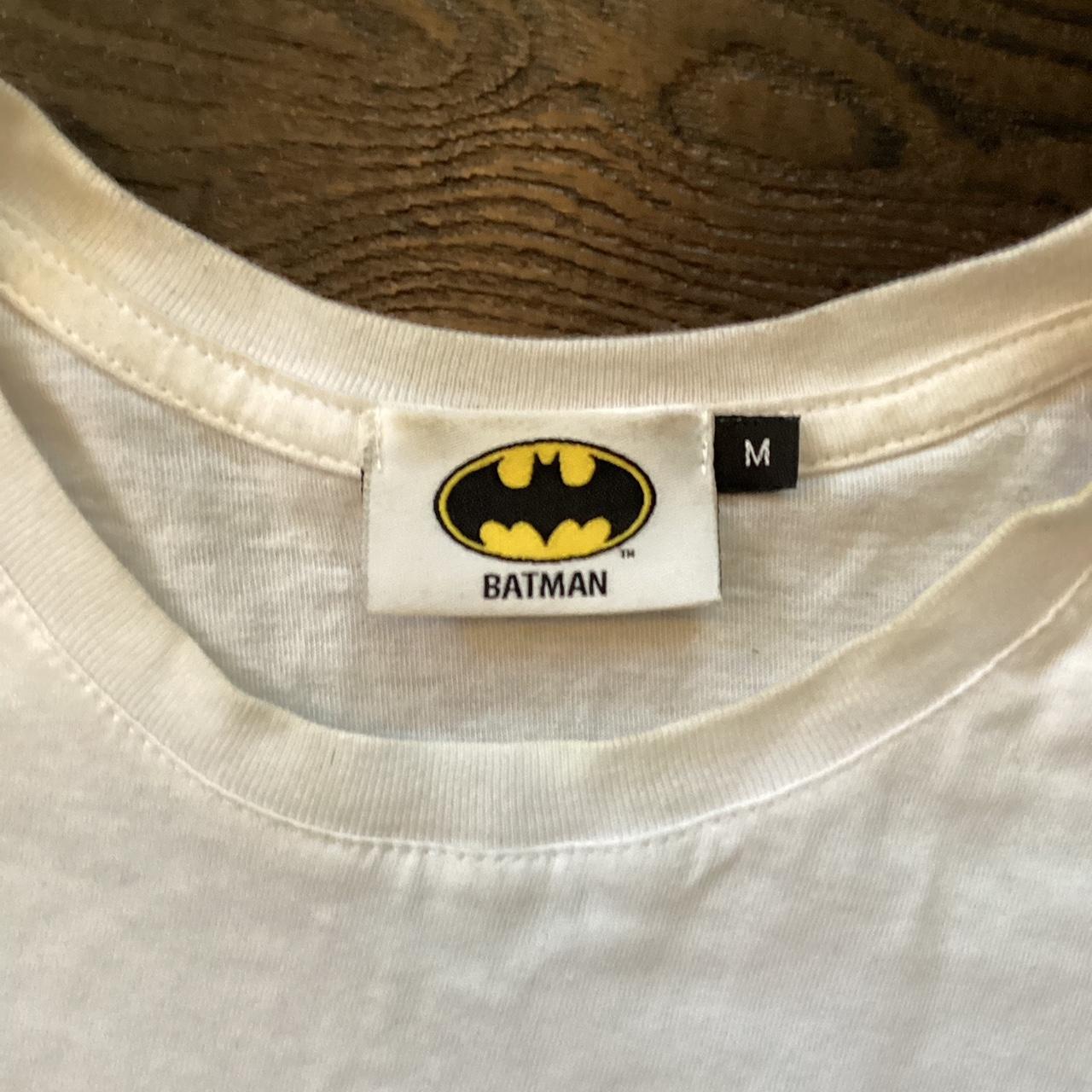 DC Graphic Tee Batman Comic T-Shirt Print... - Depop