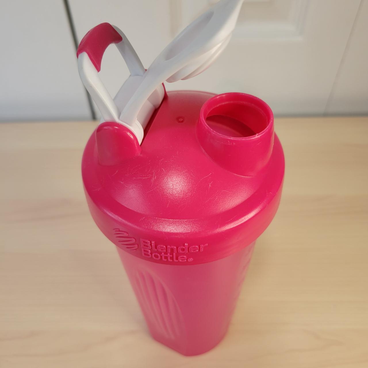 Pink BLENDER BOTTLE Meal Replacement Shake Cup 20 oz - Depop