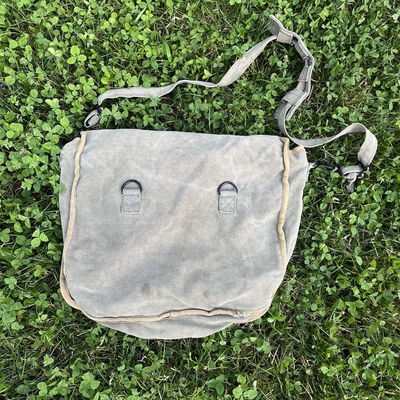 Vintage Army Military Paratrooper Messenger Bag. In... Depop