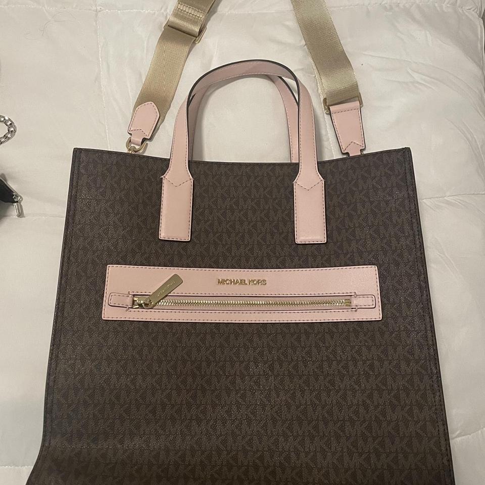 Michael Kors Kenly Large Logo Tote Can't put more - Depop