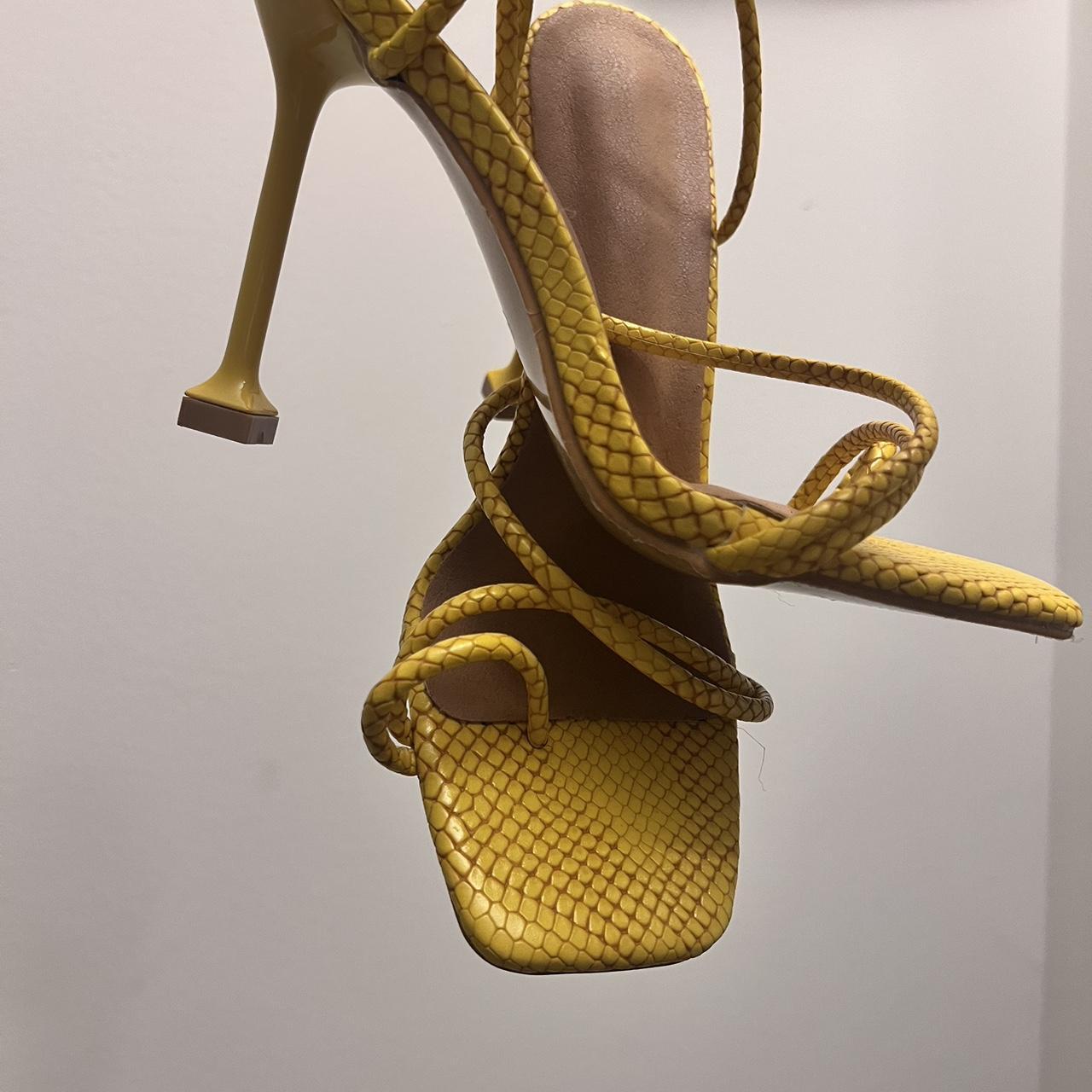 Yellow store snakeskin heels