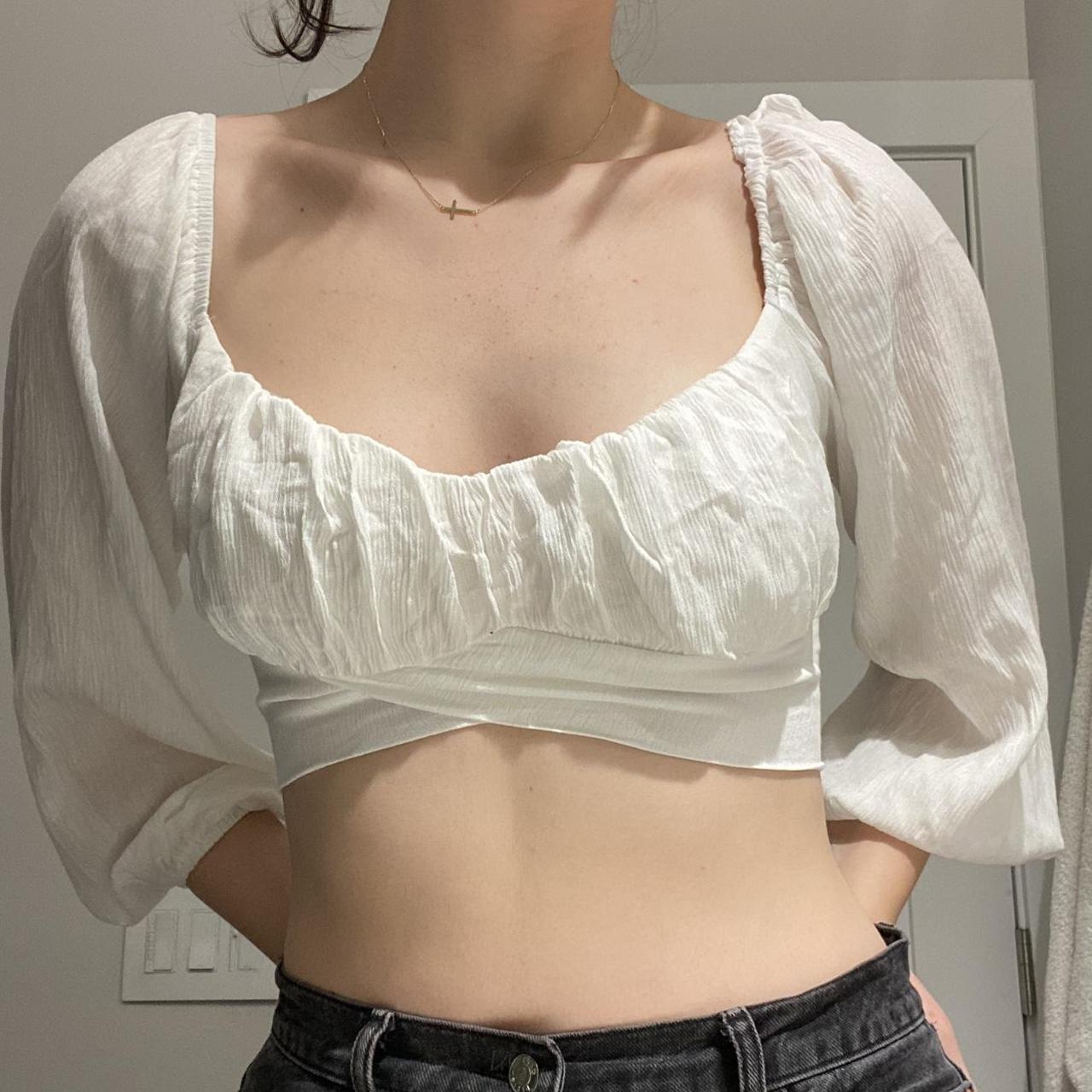 item listed by aniascloset444
