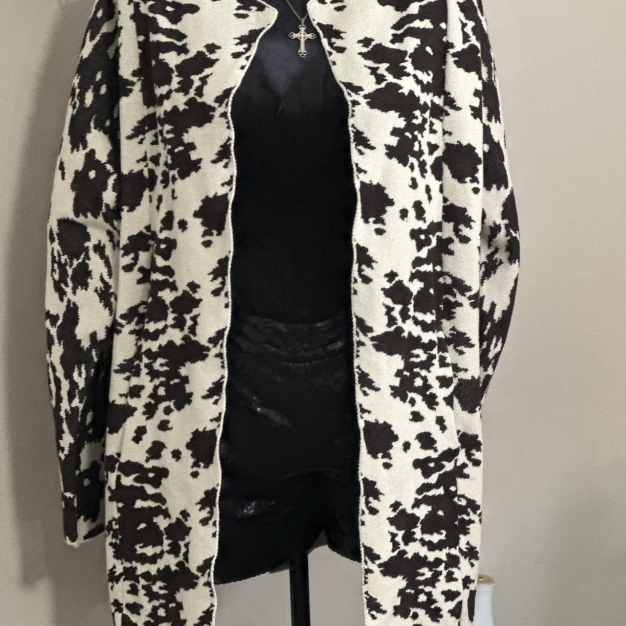 item listed by dapperandivine