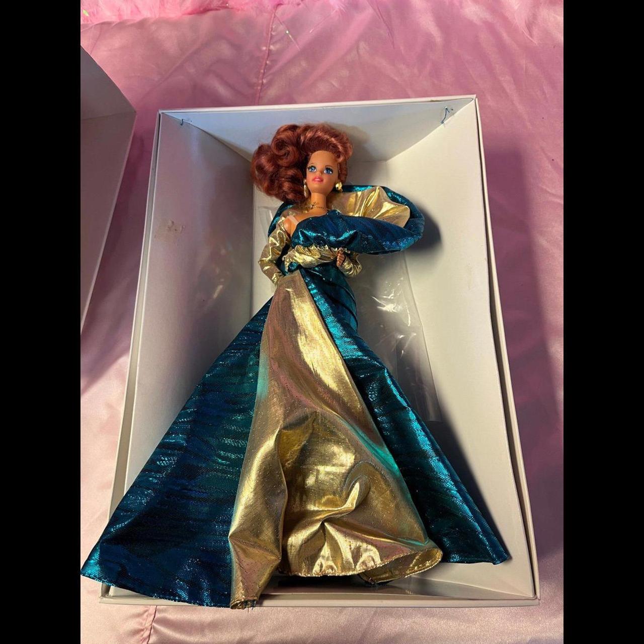 Classique Collection Benefit Ball Barbie 1992 Blue Depop