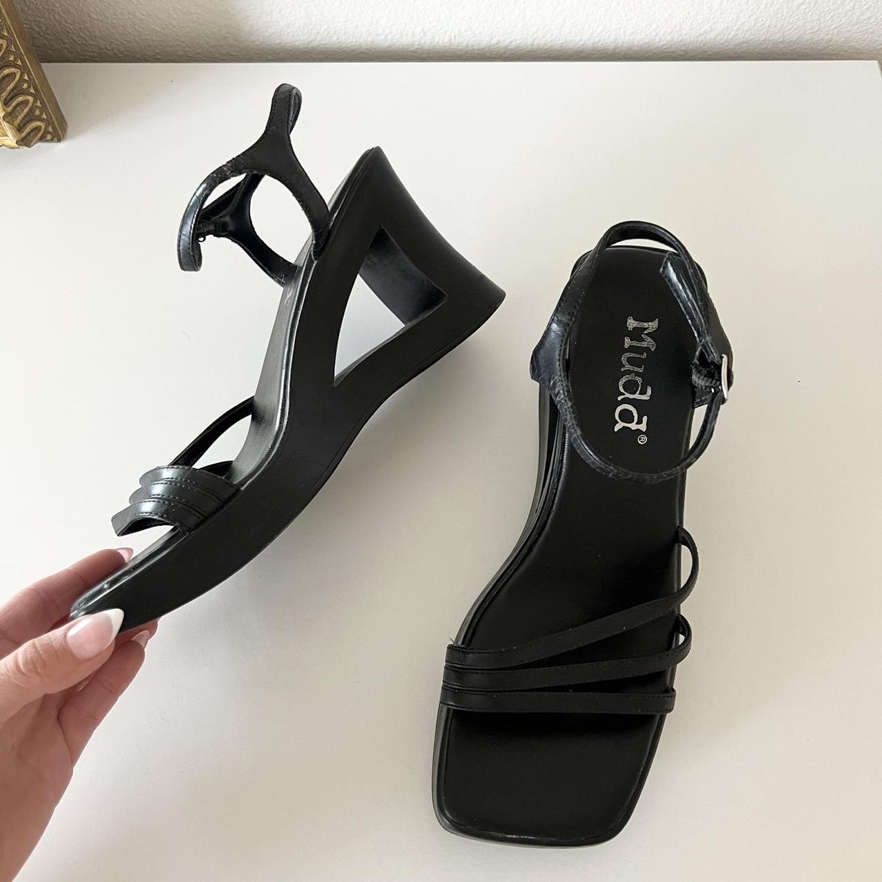 Y2K chunky Mudd heels •size 8.5 •square toe •fun... - Depop