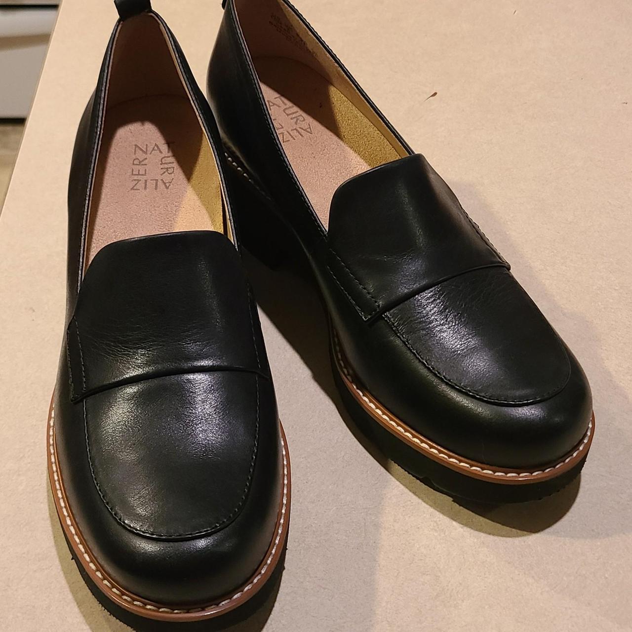 naturalizer lorna collapsible heel loafer