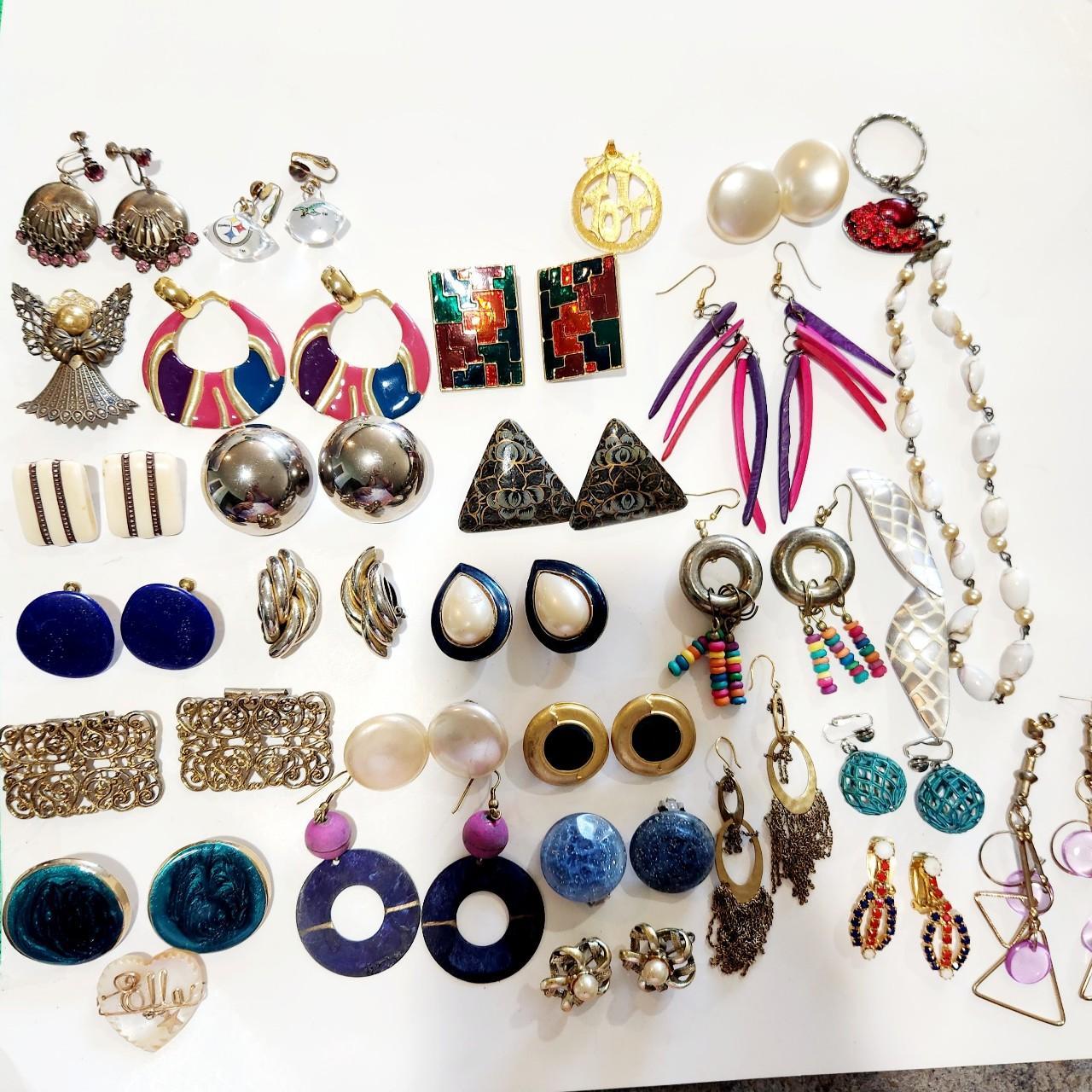 Jewelry Lot store 30 pieces