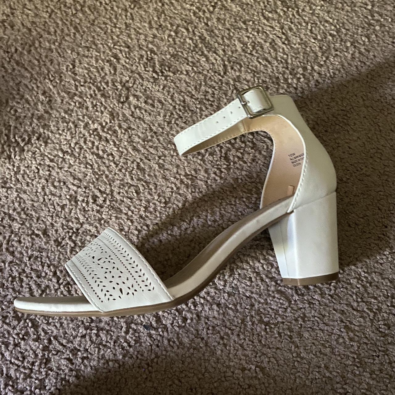 whitemt heels
