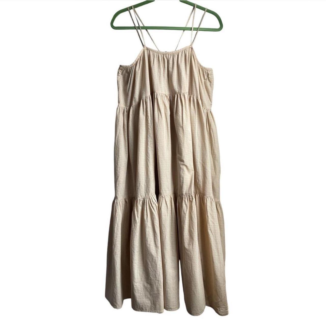 Everlane Women's Billow Tiered Maxi Depop