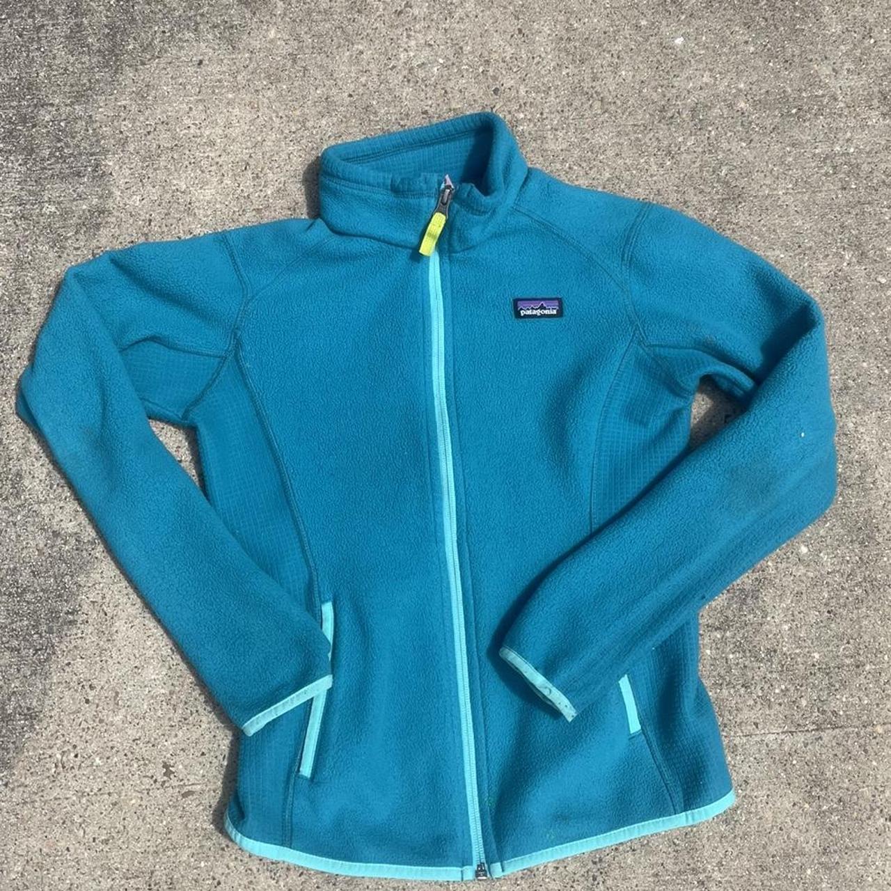 Patagonia fleece Sz 12 L - Depop