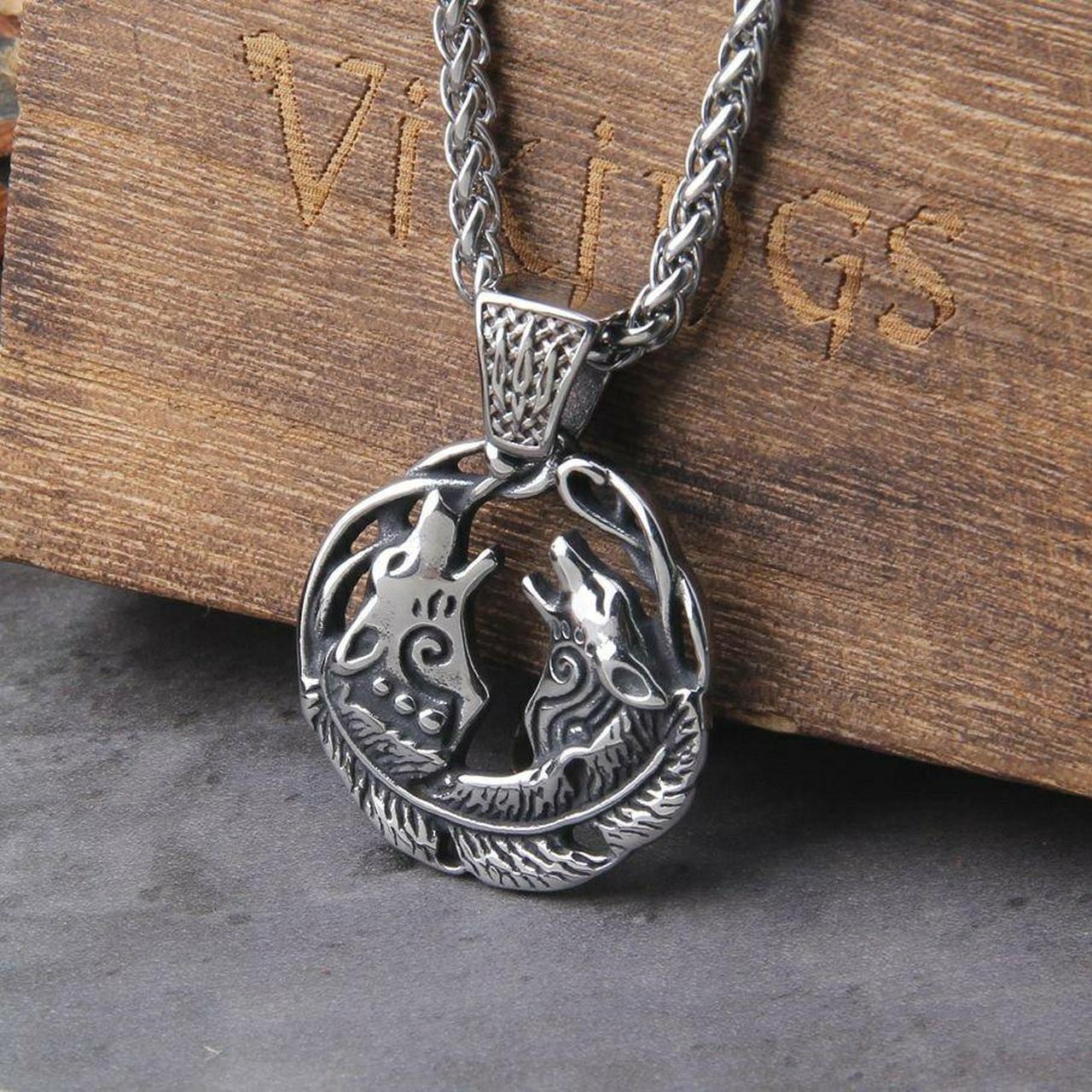Buy Howling Wolf Bff Necklace for 2, Friendship Gifts, Wolves, Interlocking  Puzzle Necklaces, Best Friends Forever, Hand Cut Coin Online in India - Etsy