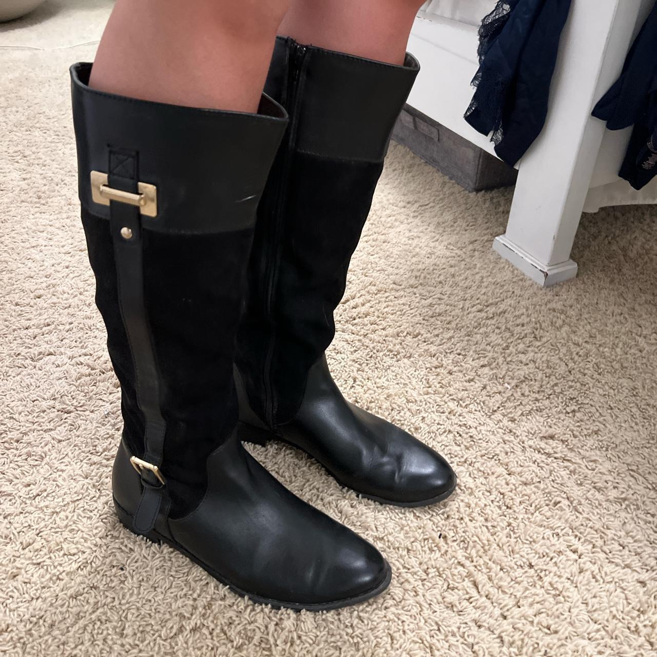 Women's Black and Gold Boots | Depop