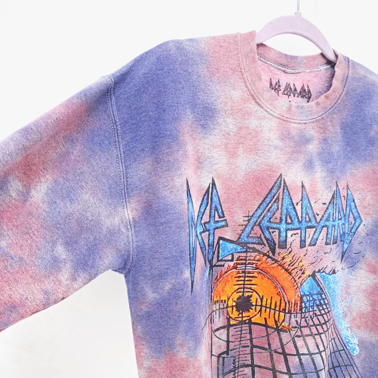 Urban outfitters def leppard sweatshirt hot sale