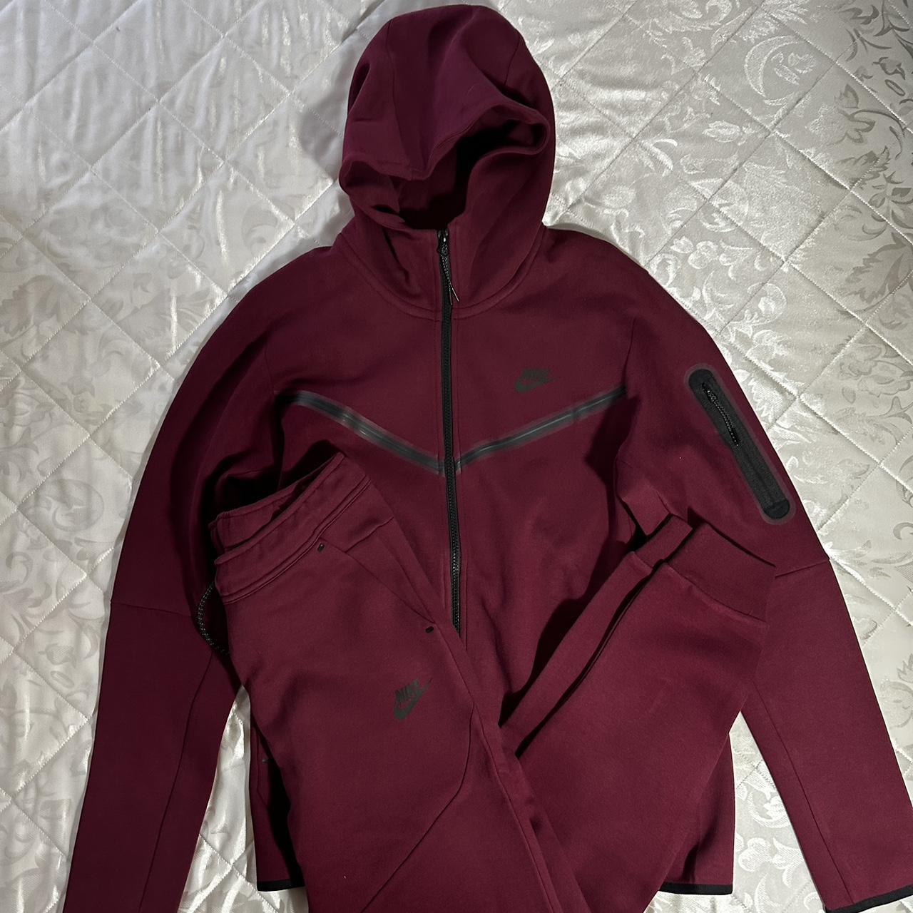 Nike Tech Fleece Sweatsuit Burgundy 👕 Size M 👖 Size Depop