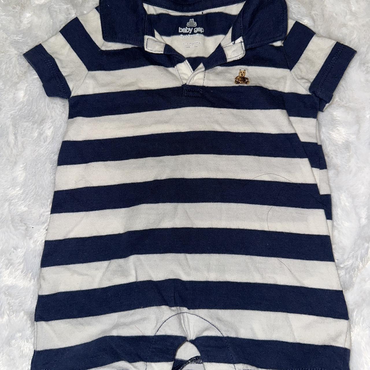 Baby gap hot sale sleepsuits