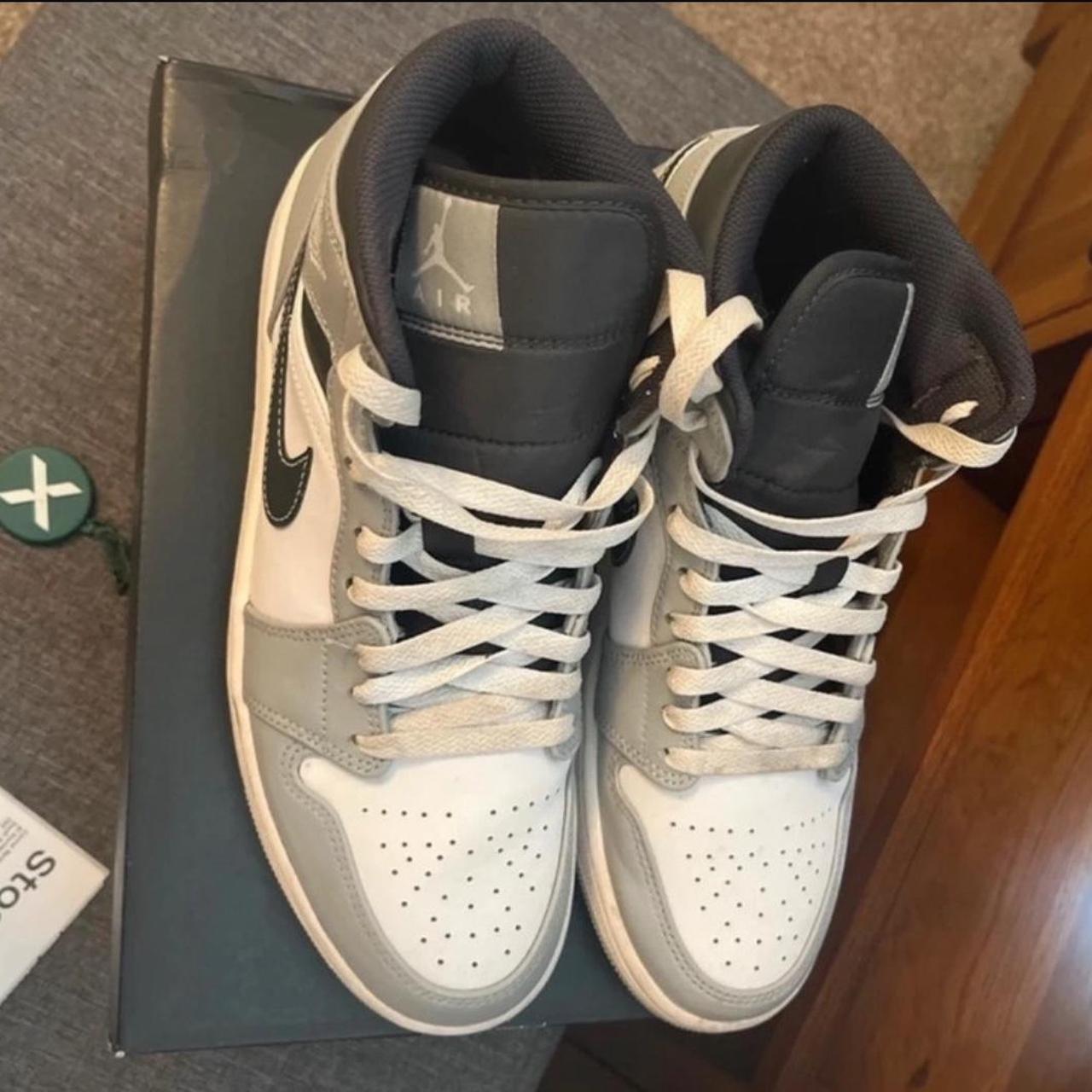 jordans shoes grey and white