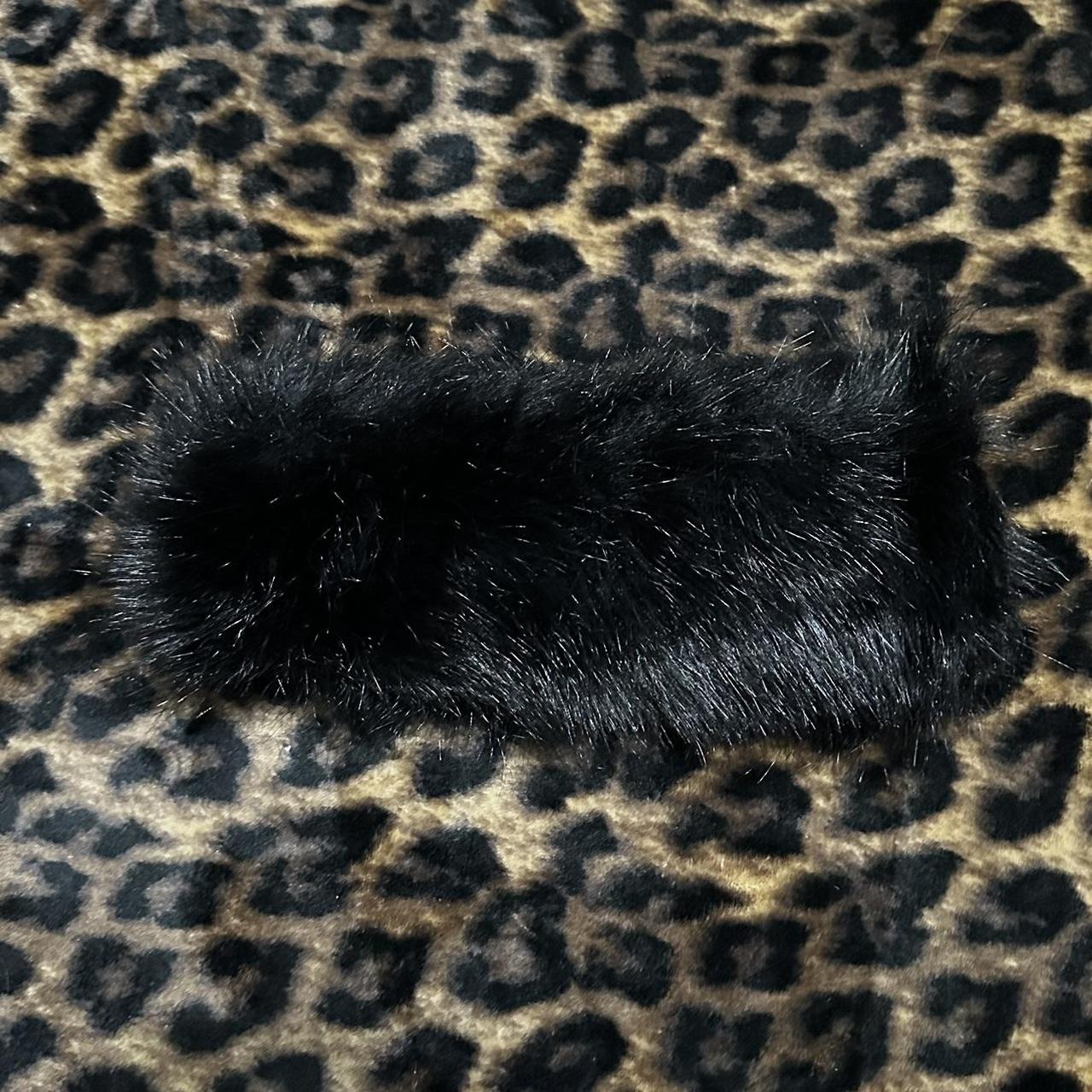 Fur Head Band (Stretchy) Measurements: 11’ #y2k... - Depop