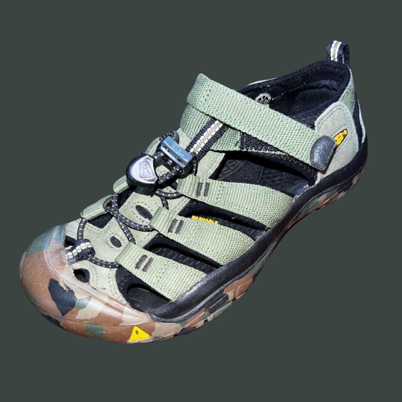 Keen camo outlet sandals