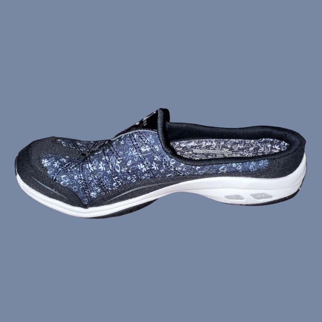 Skechers commute sale