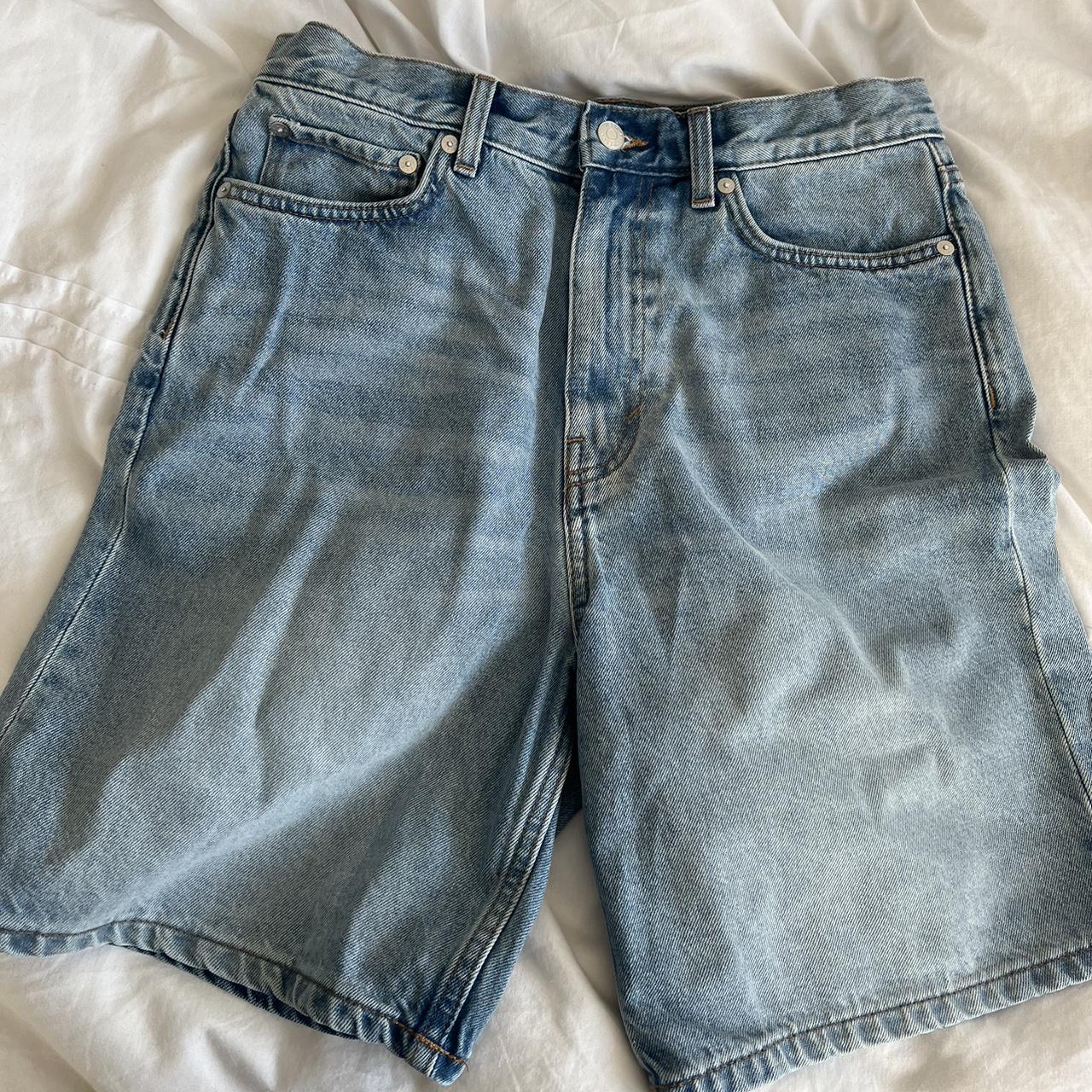 Weekday galaxy shorts jorts W28 blue wash Literally... - Depop