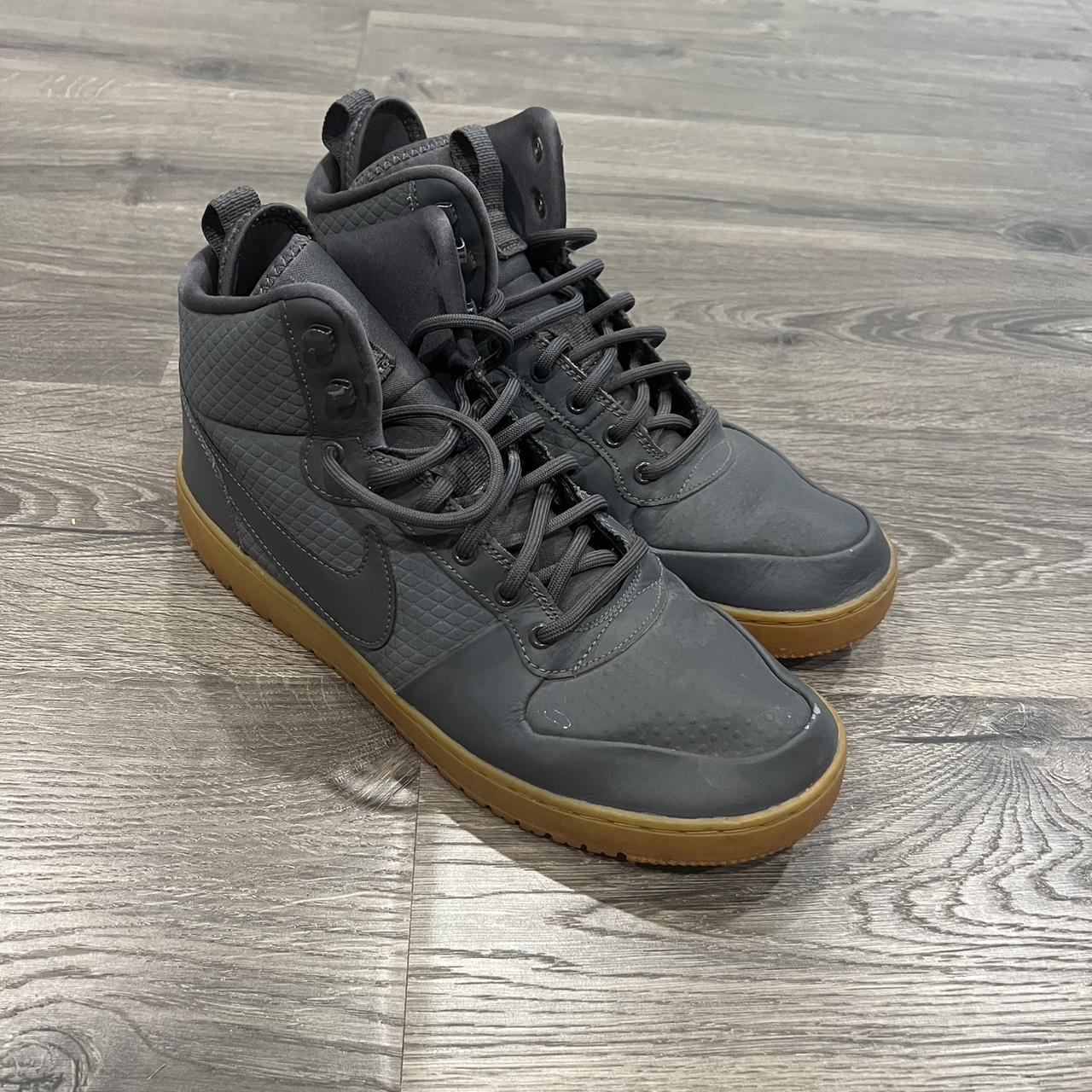 Nike court borough hot sale mid winter grey