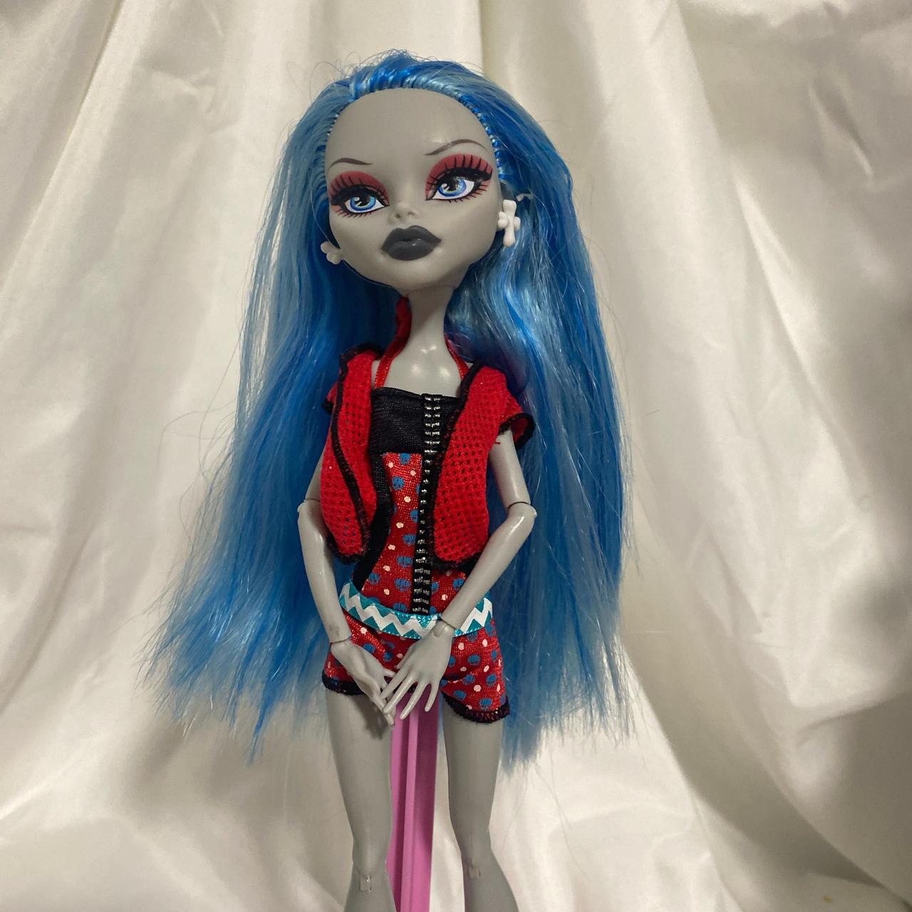 Store Monster High Gloom Beach Ghoulia Doll