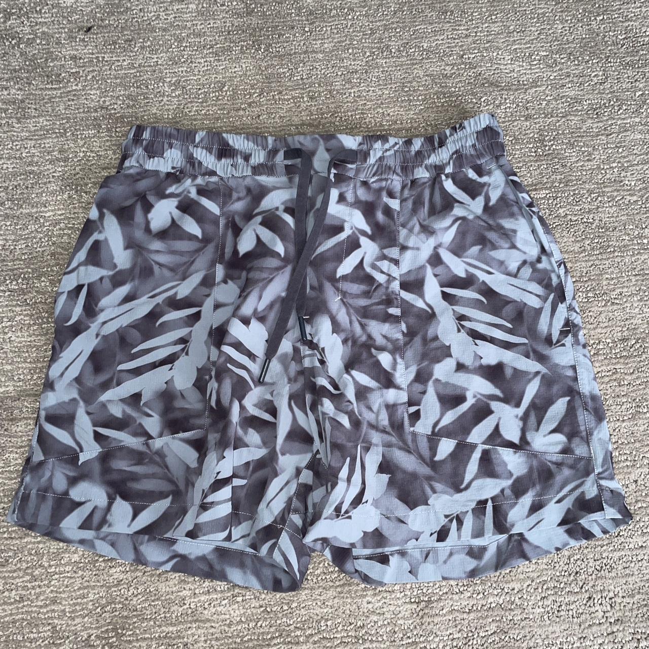 Lululemon Men's Grey and Silver Shorts | Depop