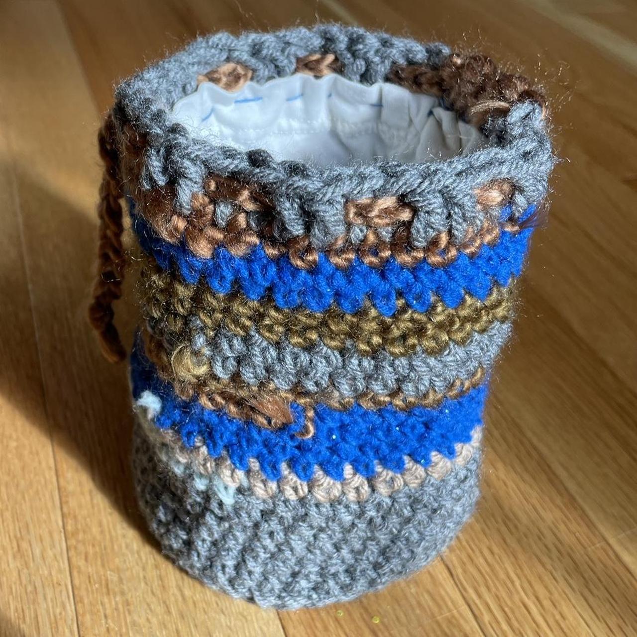 Hand made crochet chalk bag for rock climbing