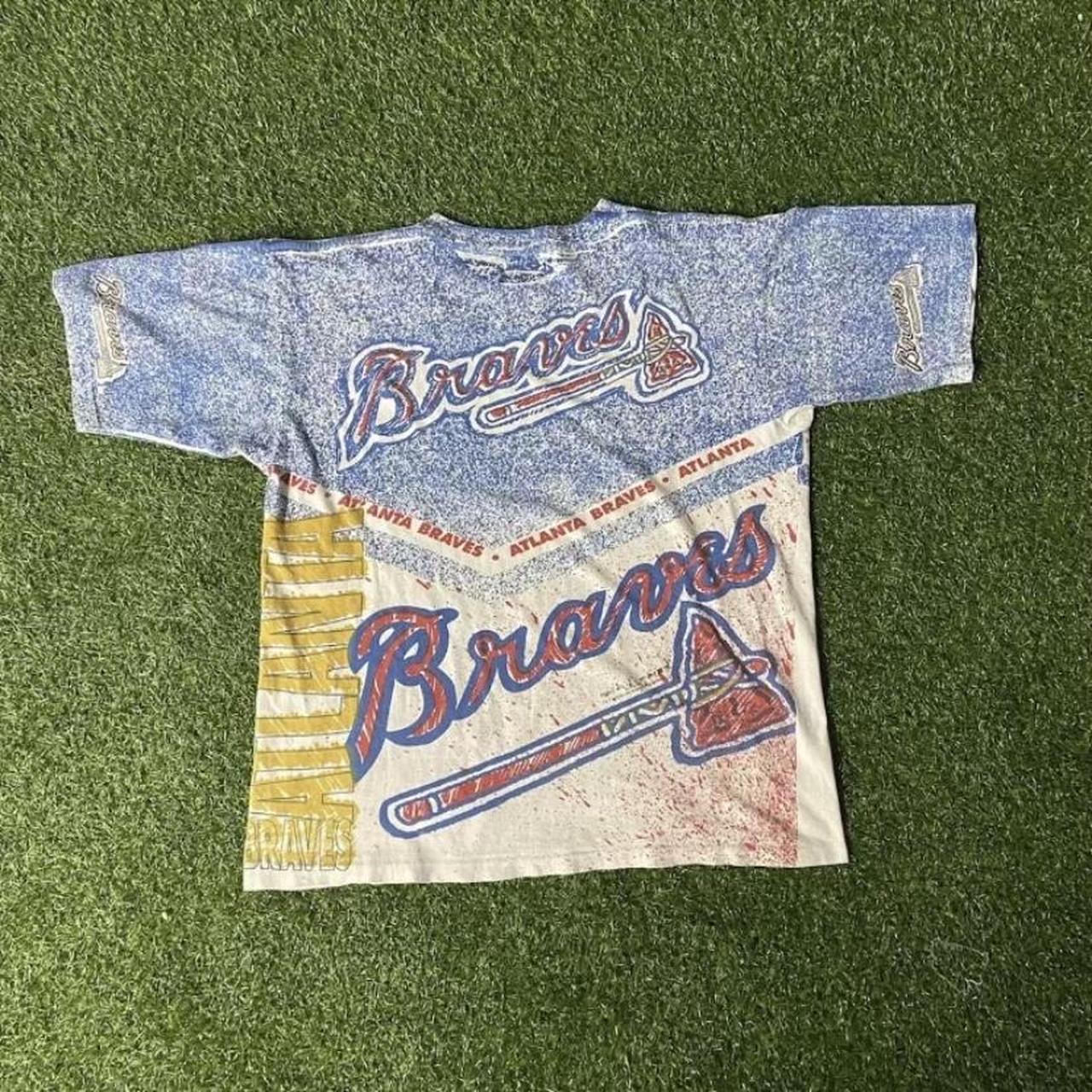 Vintage Atlanta Braves T-Shirt Size tag was cut but - Depop