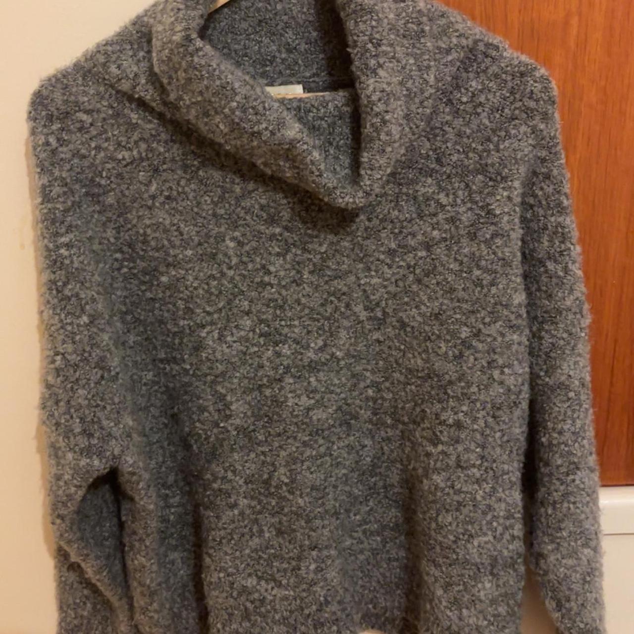 item listed by chloelouise23_
