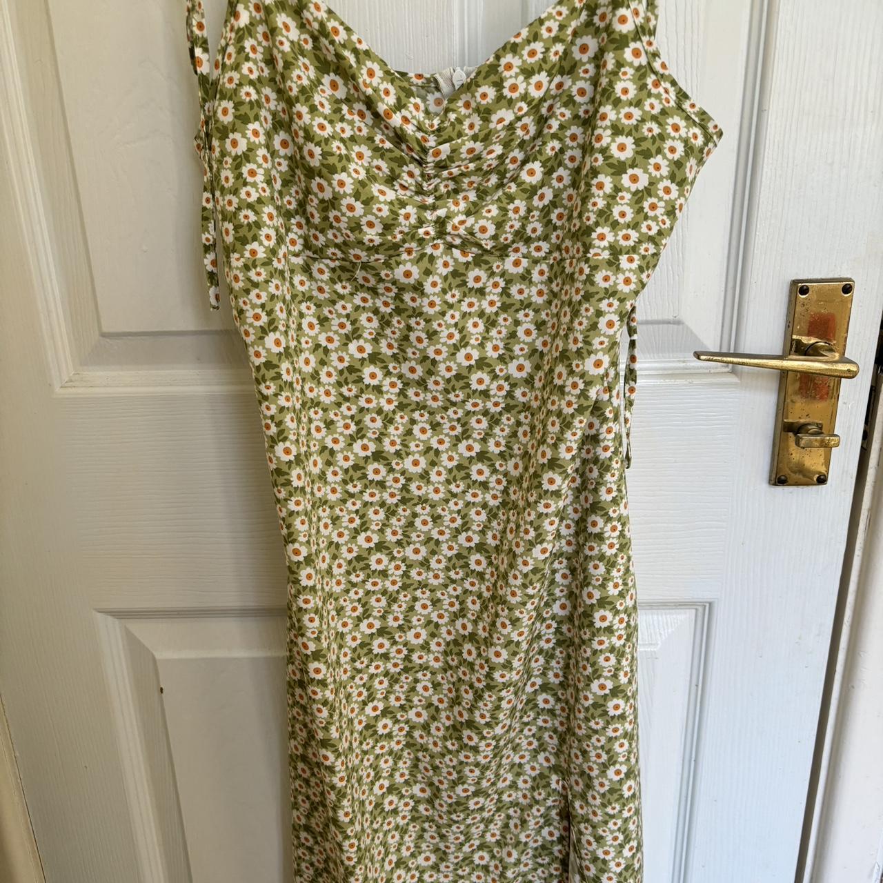 item listed by chloelouise23_