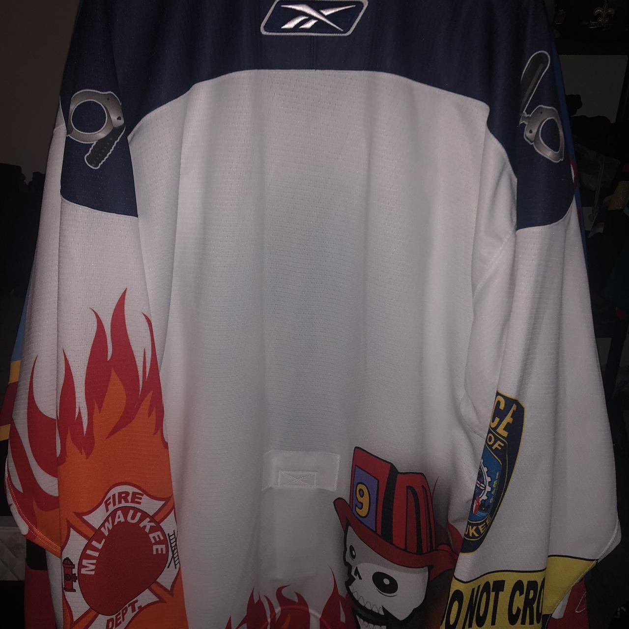 Vintage Milwaukee Admirals hockey jersey. Mens XL - Depop