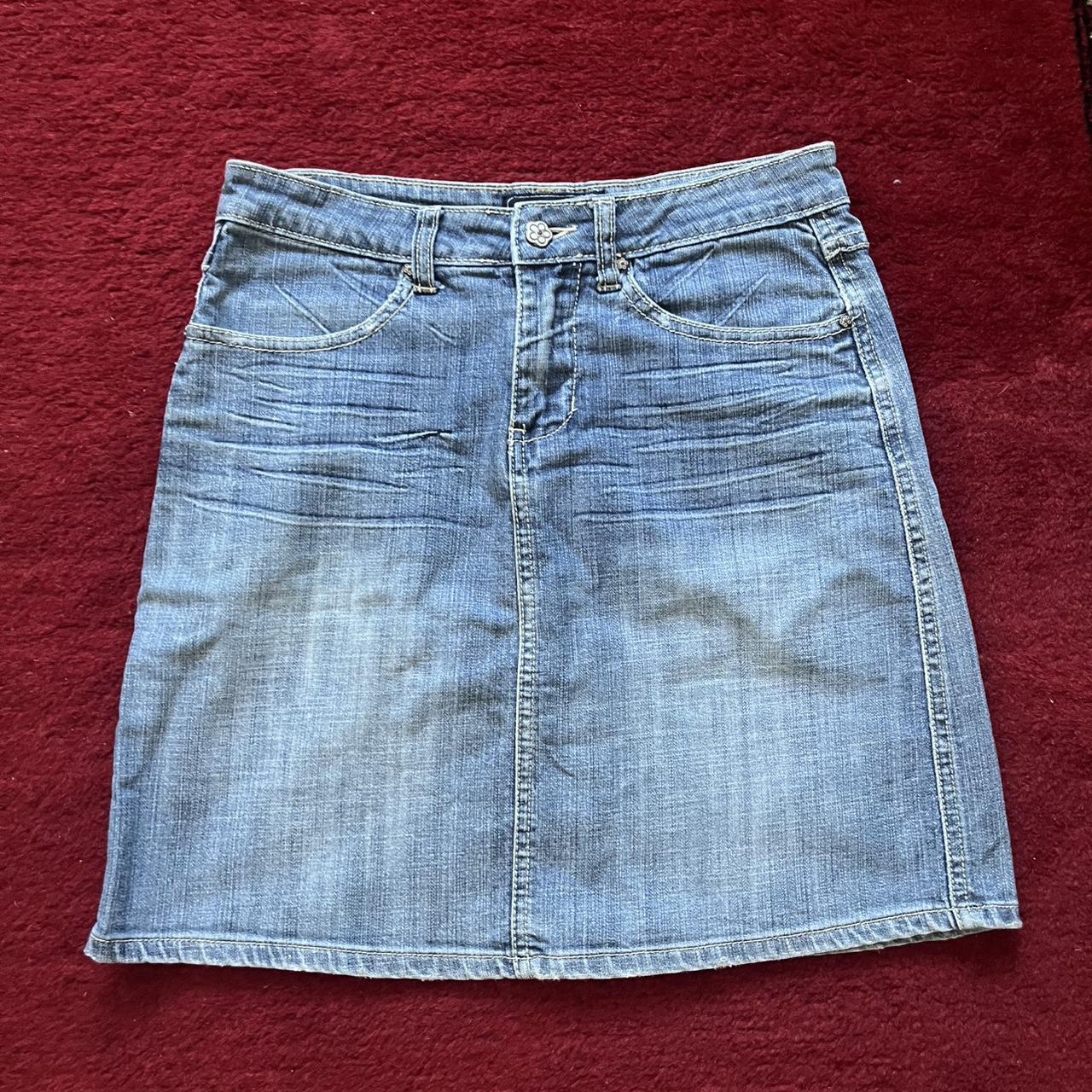 item listed by loveleashvintage