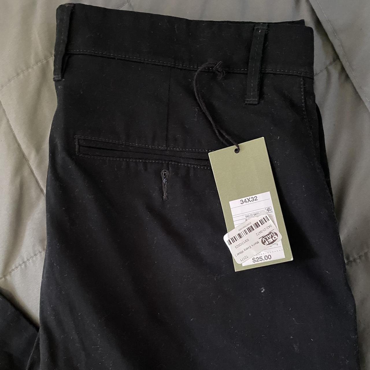 Goodfellow and Co Every Wear Slim Fit Chino Pants Deals