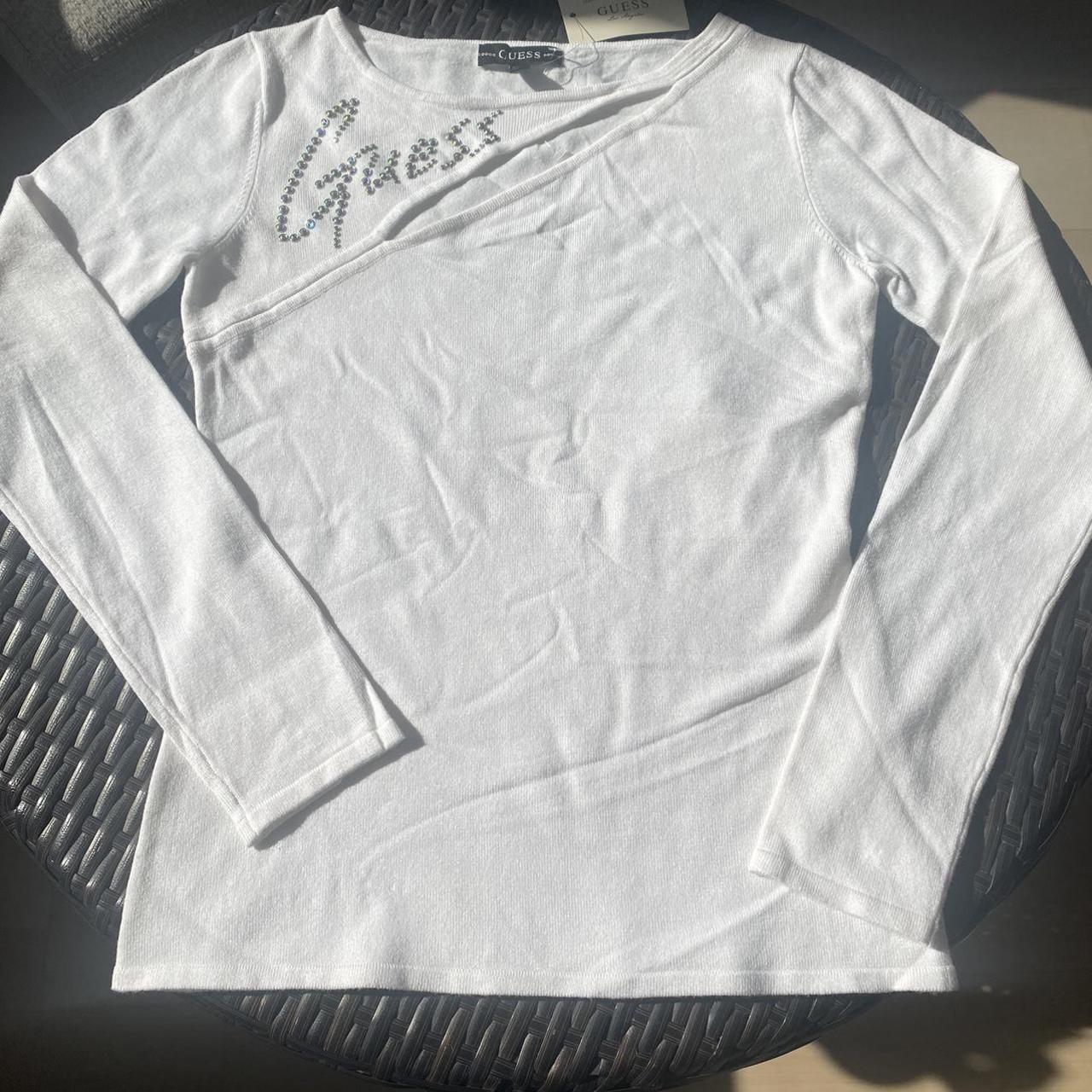 Guess hot sale jumper white