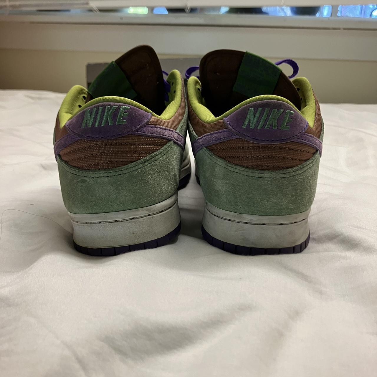 Nike Men's Green and Purple Trainers | Depop