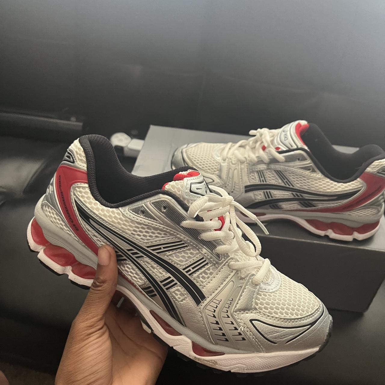 item listed by b2kut