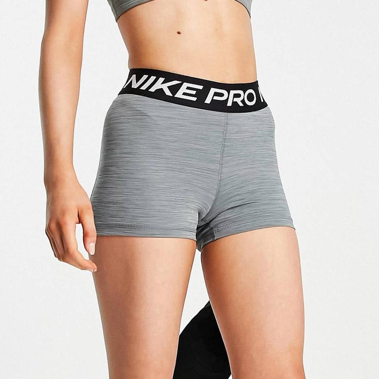 xs nike pro shorts