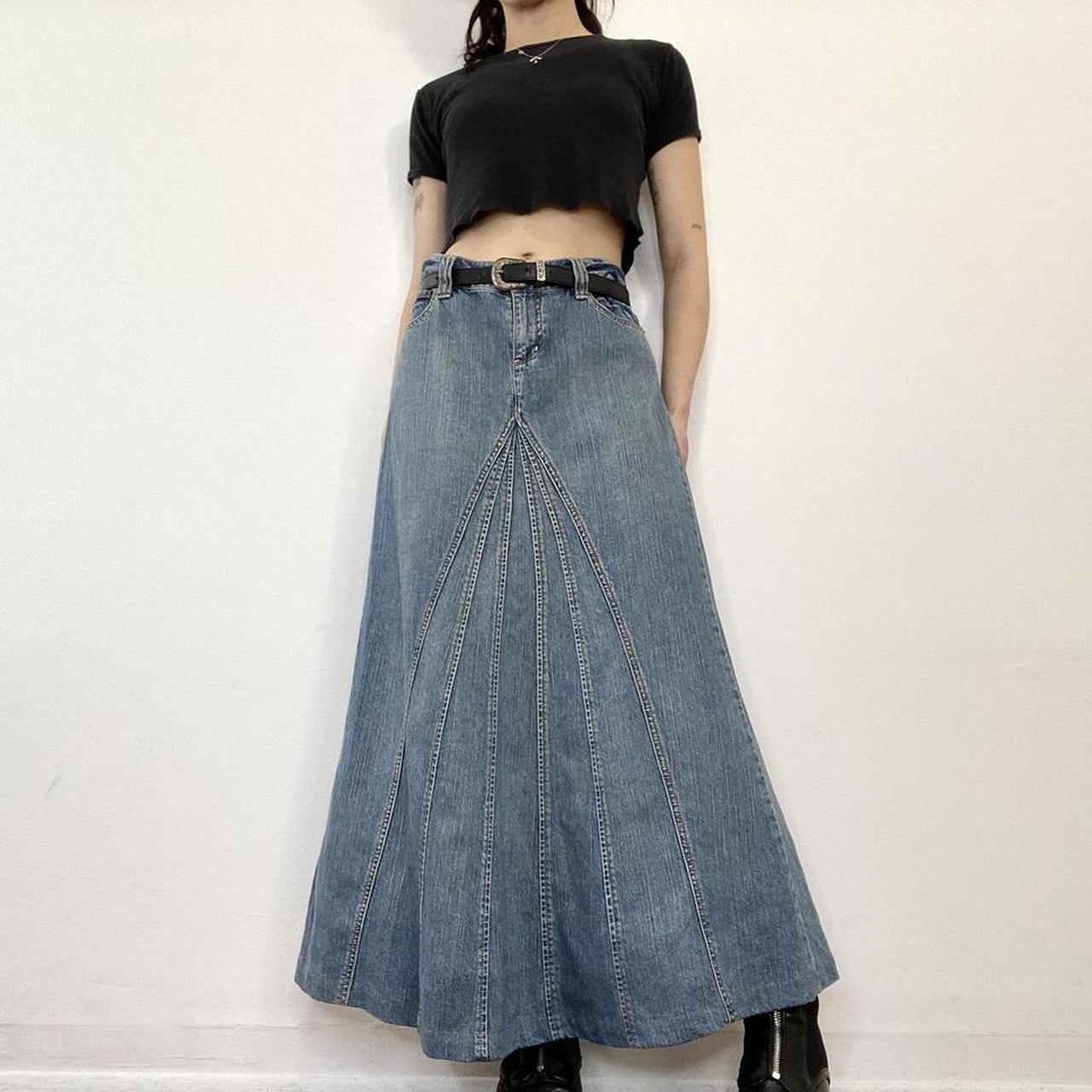 DKNY Women's Blue Skirt | Depop