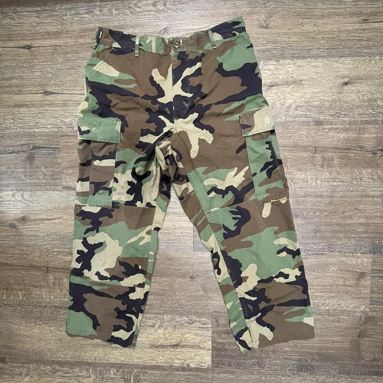 •Military Camo Pants/Cargos •Size 31 to 35 #camo... - Depop