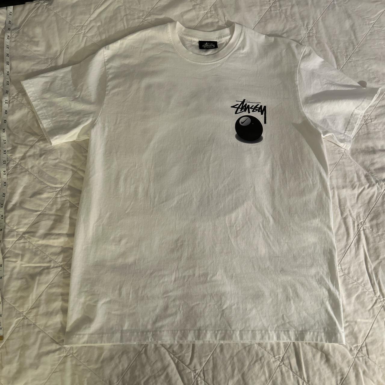 nike x stüssy men's 8 ball t shirt