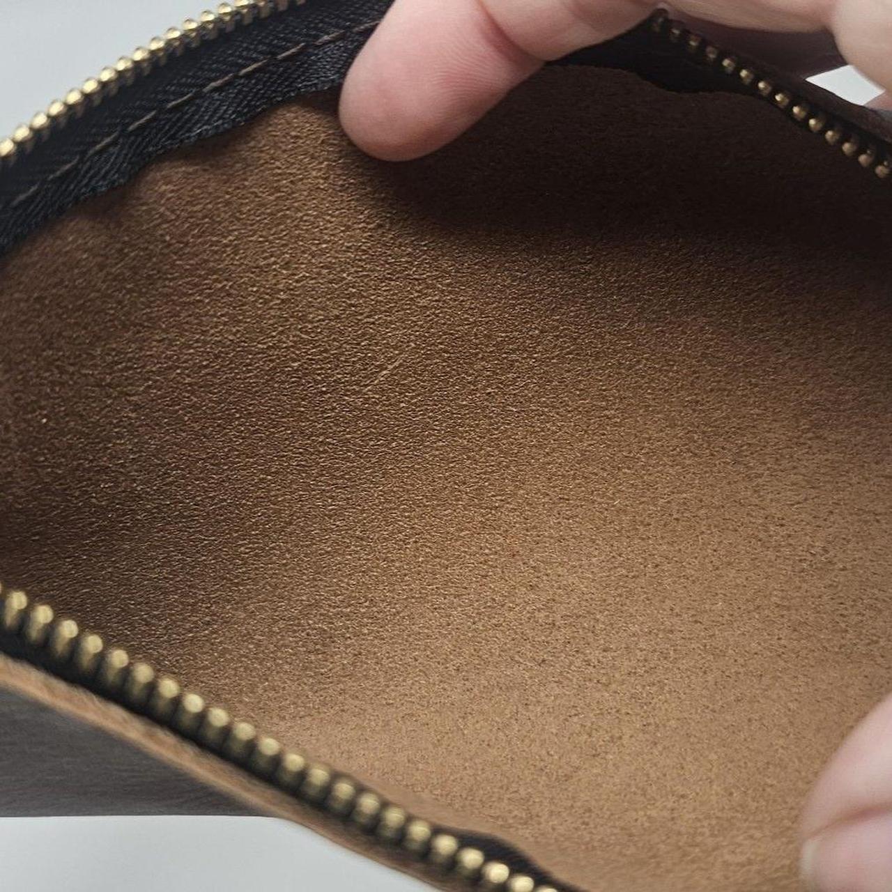 Source Unknown Women's Makeup and toiletry bags -… - image 4