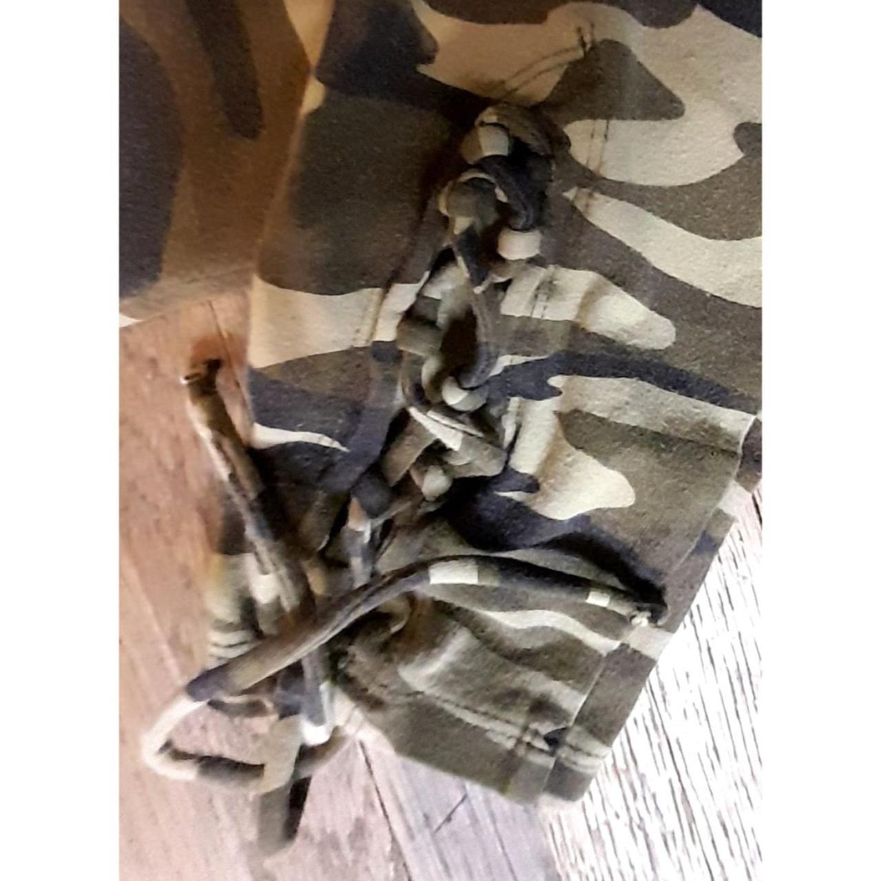 Torrid hot sale camo leggings